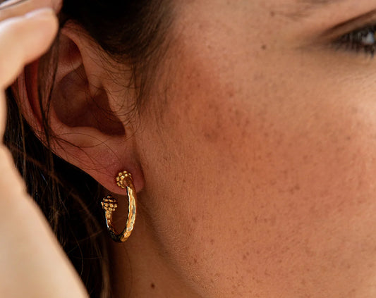 Berry Slice Small Hoop Earrings- Gold