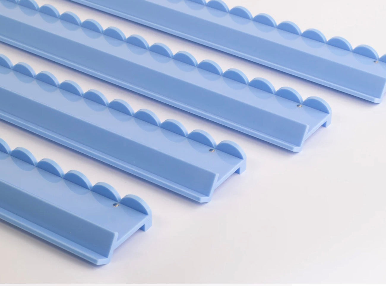 Scalloped Acrylic Racks- Miss Mahjong