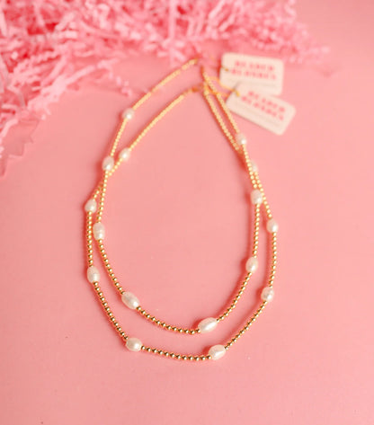 Pearly Poppi Beaded Streth Necklace- 16in