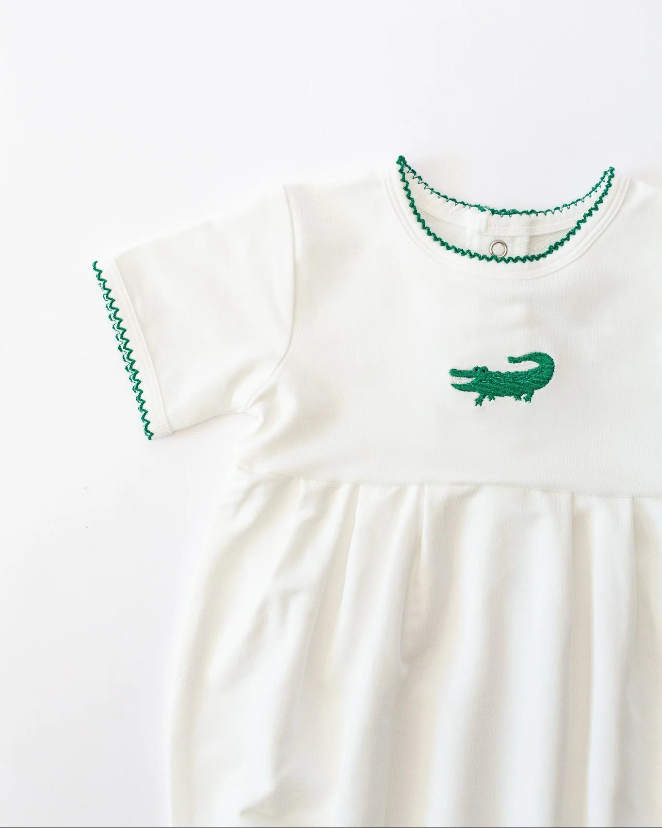 Alligator Embroidered Pip Bubble