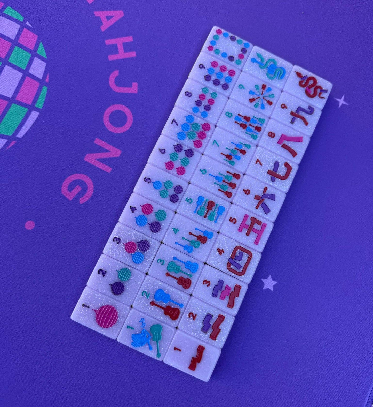 Taylor's Tiles - Mahjong Set- Peace Love Mahjong