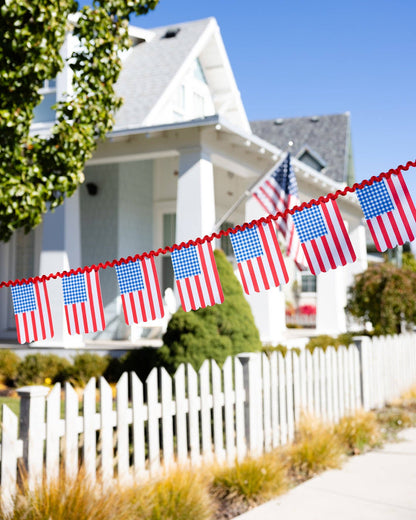 FLA1202 - Gingham Flag Banner